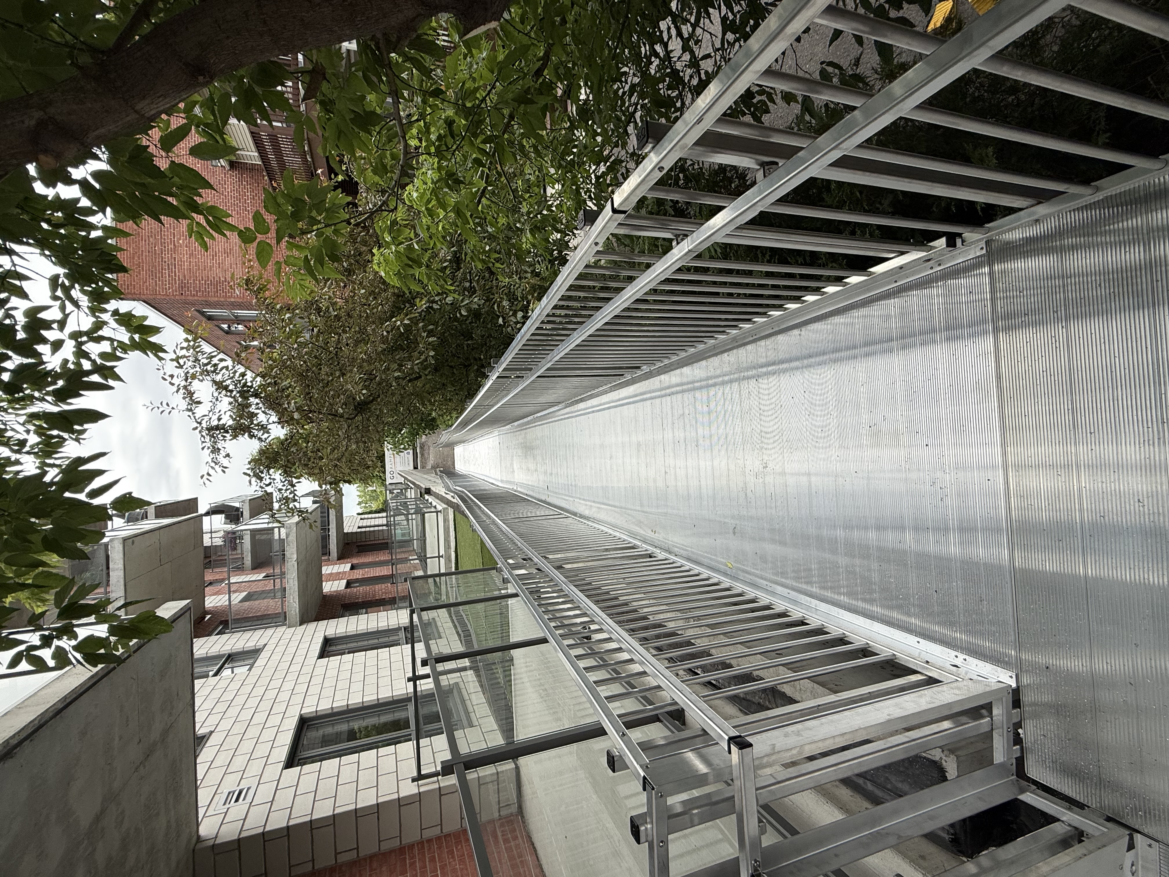 Installation commerciale rampe aluminium