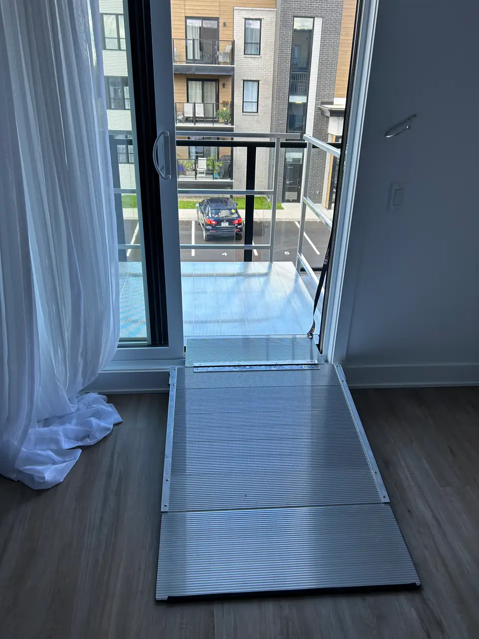 Plateforme balcon — installation terrain vue 1